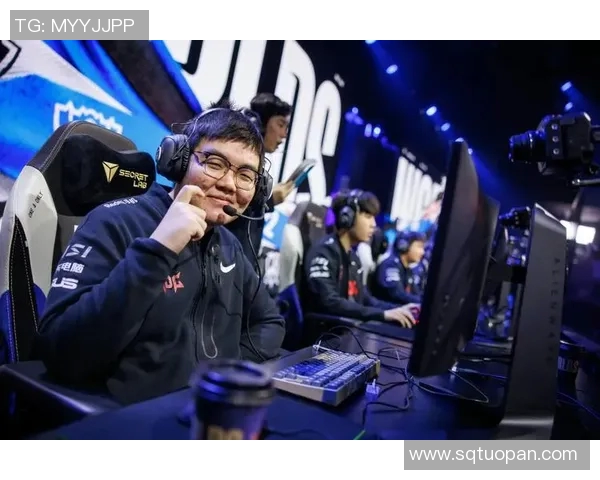 369在LPL春季赛中的表现引发热议玩家与评论员的激烈批评分析