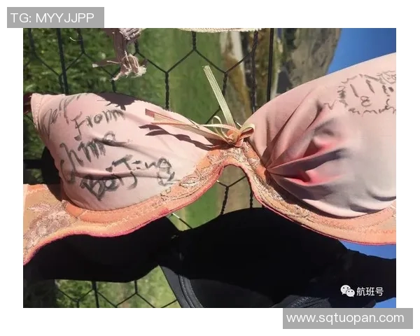 什琴斯尼参与慈善活动，为儿童健康筹款