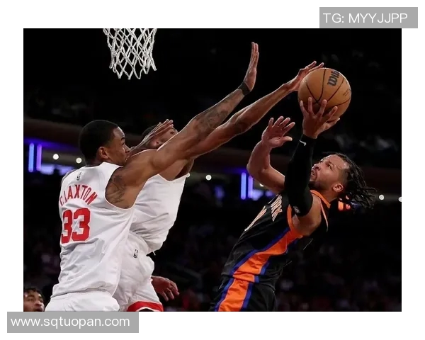 篮网击败尼克斯，成功晋级半决赛：纽约德比中的王者崛起